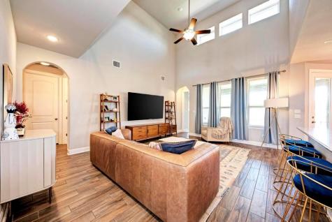 1816 Ficuzza Way Leander TX 78641