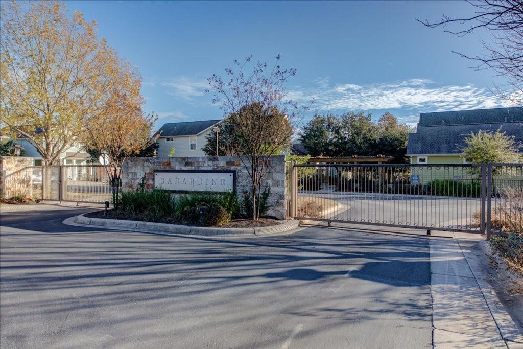 12212 Tawny Farms Road Austin TX 78748
