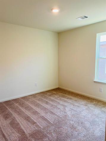 1017 Riverdale Cove Jarrell TX 76537