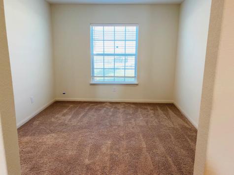 1017 Riverdale Cove Jarrell TX 76537