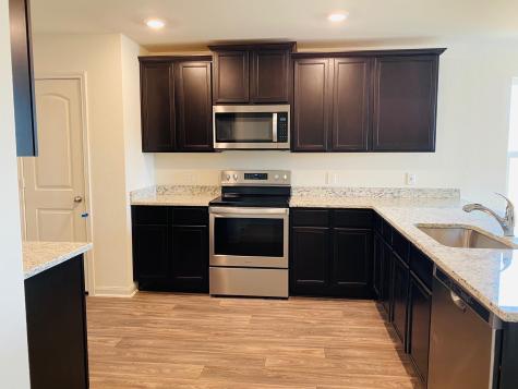 1017 Riverdale Cove Jarrell TX 76537