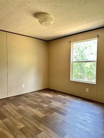 104 Shoshoni Drive Smithville TX 78957