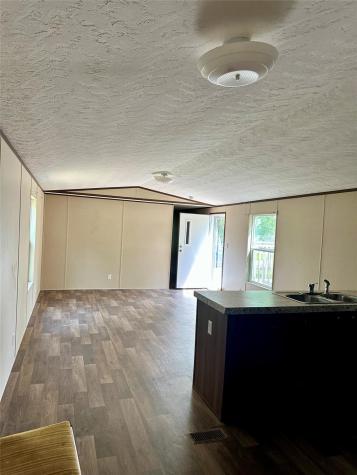 104 Shoshoni Drive Smithville TX 78957