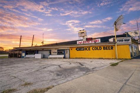 1613 S Staples Street Corpus Christi TX 78404