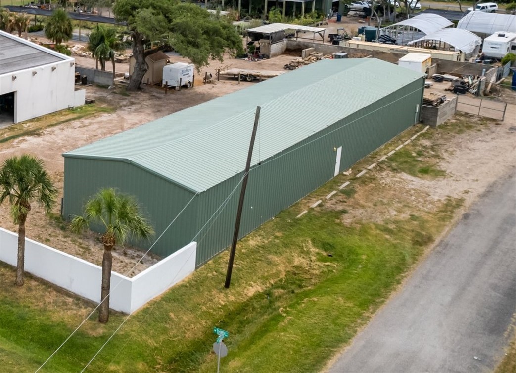 1703 Highway 35 S. Buildings Rockport TX 78382
