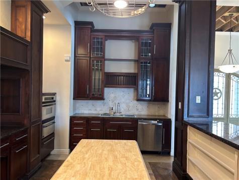 610 Elm Drive Portland TX 78374
