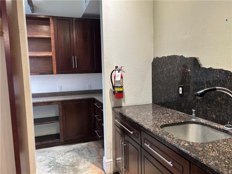 610 Elm Drive Portland TX 78374
