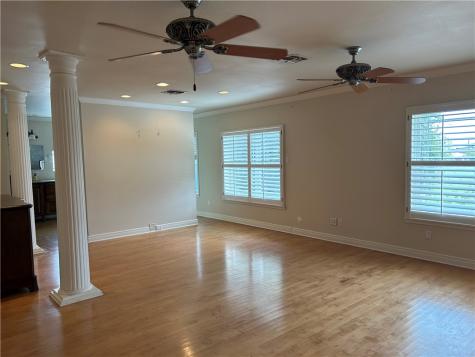 610 Elm Drive Portland TX 78374
