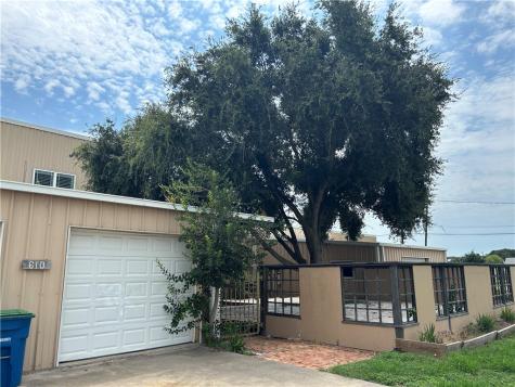610 Elm Drive Portland TX 78374
