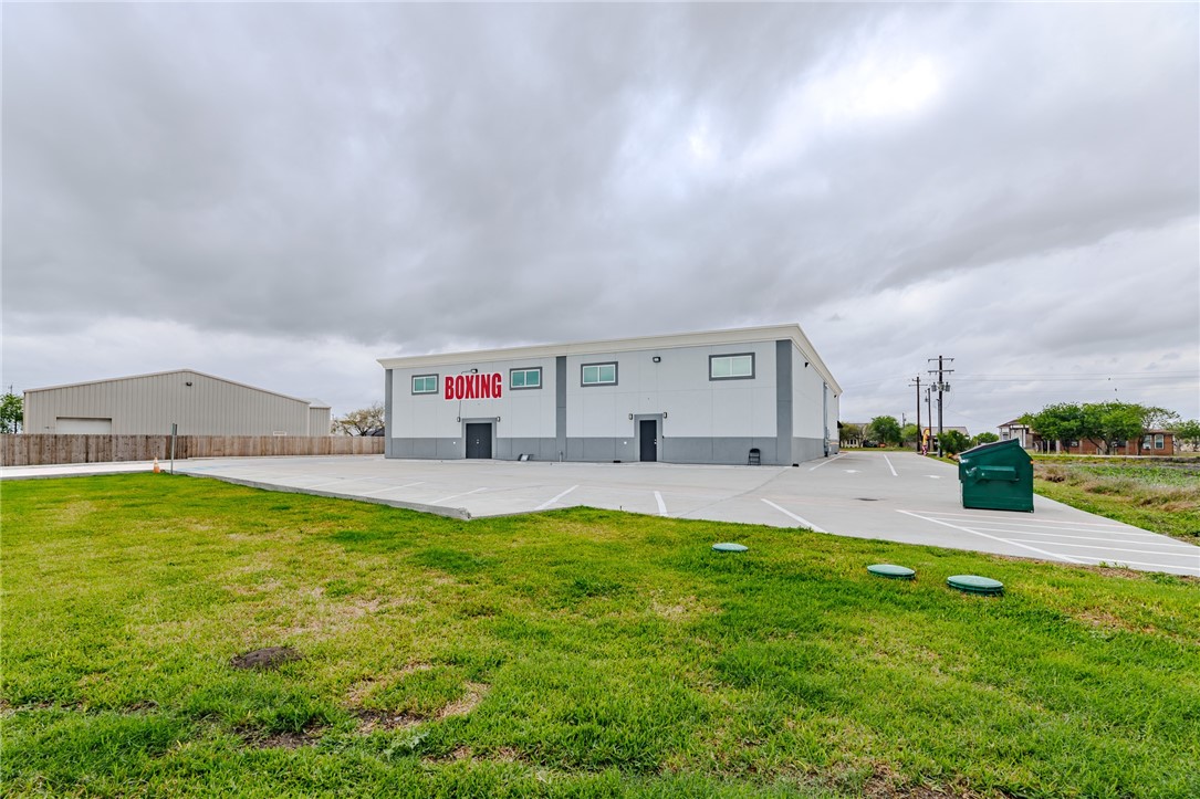 2510 London Pirate 33 C Corpus Christi TX 78415