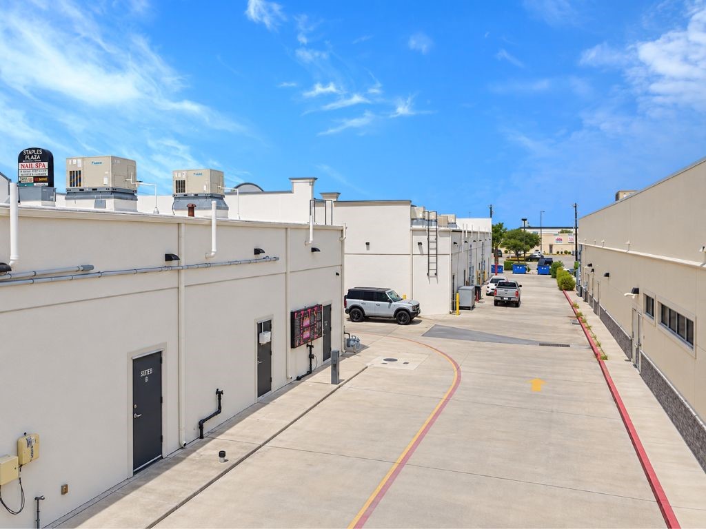 6702 S Staples St B-a Corpus Christi TX 78413