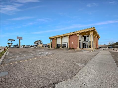 1031 Us Highway Portland TX 78374