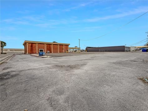 1031 Us Highway Portland TX 78374