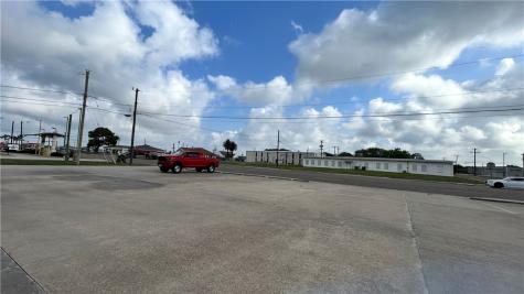 2527 State Highway 361 A Ingleside TX 78362