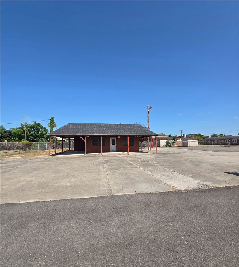 1010 S Staples Street Corpus Christi TX 78404