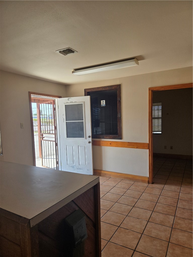 1010 S Staples Street Corpus Christi TX 78404