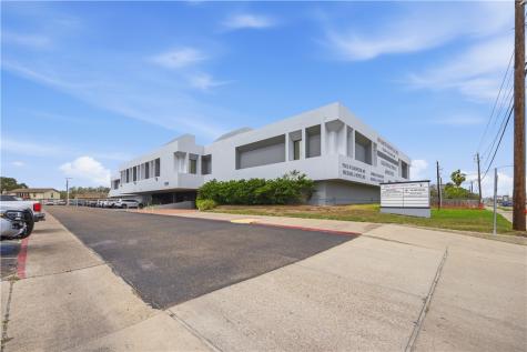 5959 S Staples Street Corpus Christi TX 78413