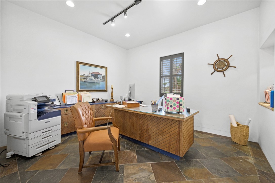 1703 Highway 35 S. Office Rockport TX 78382