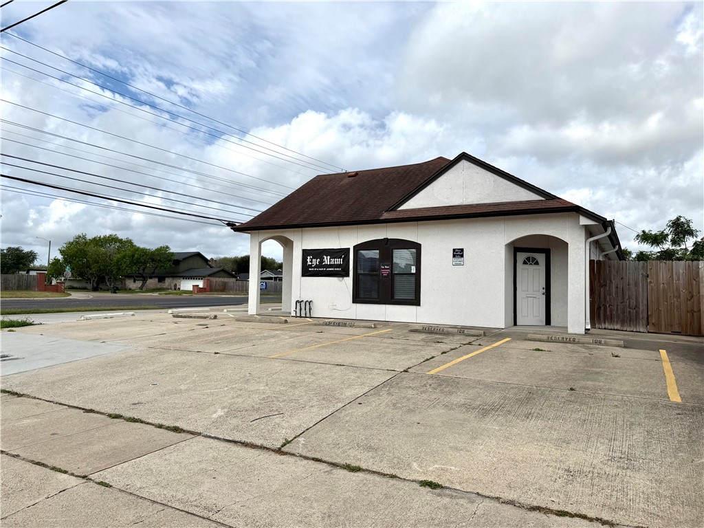 5637 Burton Lane 108 Corpus Christi TX 78412