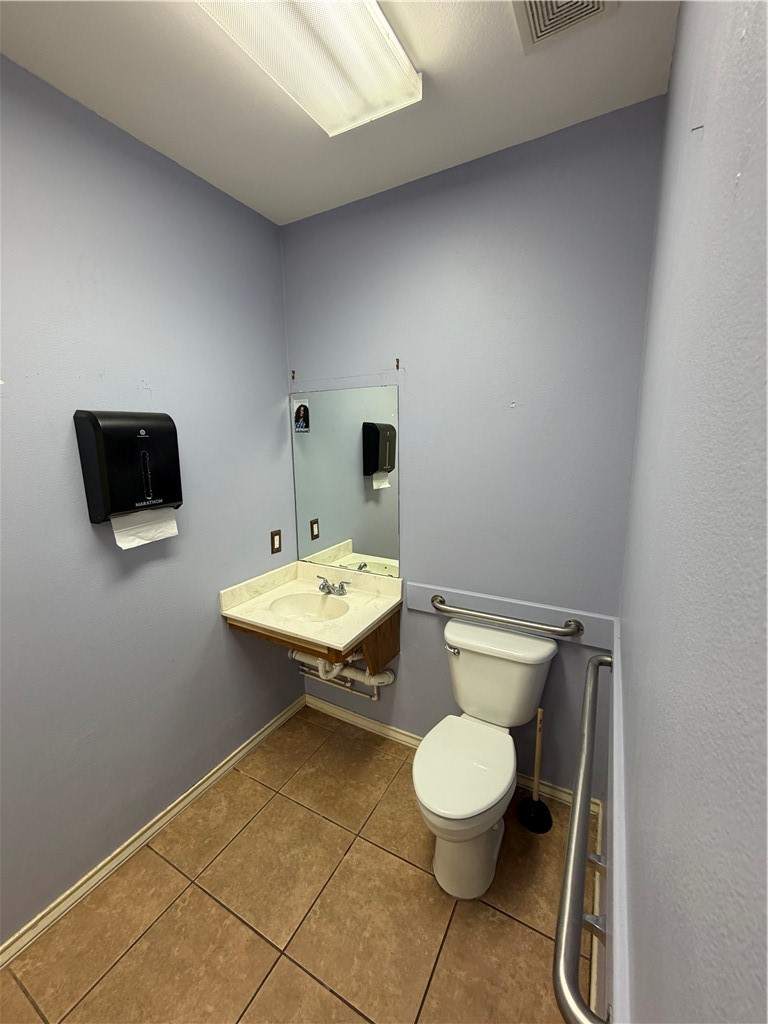 5637 Burton Lane 108 Corpus Christi TX 78412