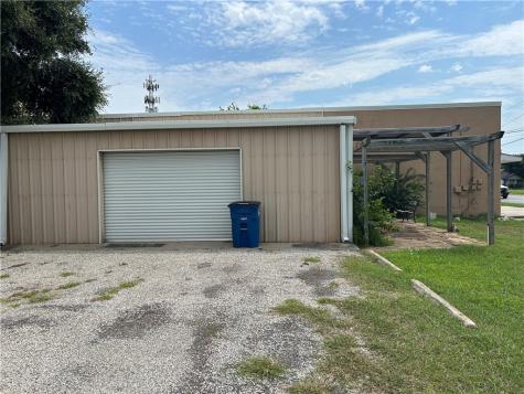 321 5th Avenue Portland TX 78374