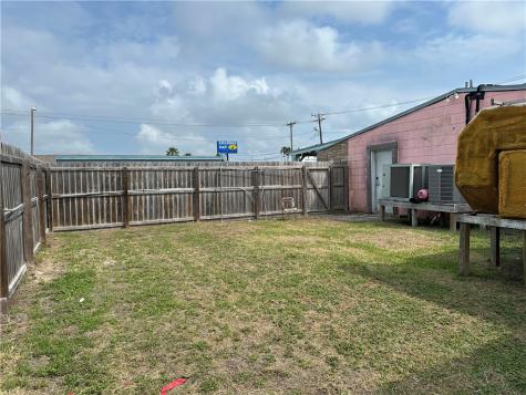306 E Goodnight Avenue Aransas Pass TX 78336