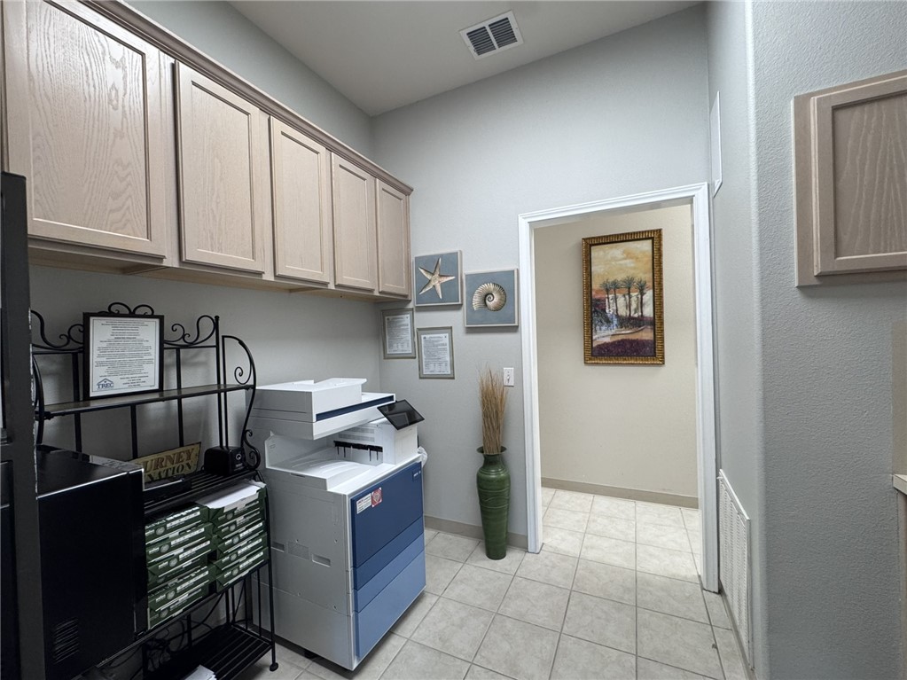 15217 S Padre Island Dr 100-m Corpus Christi TX 78418