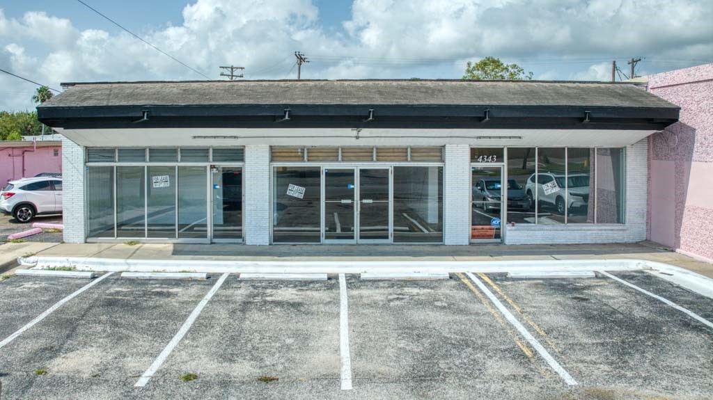 4343 S Alameda Corpus Christi TX 78412