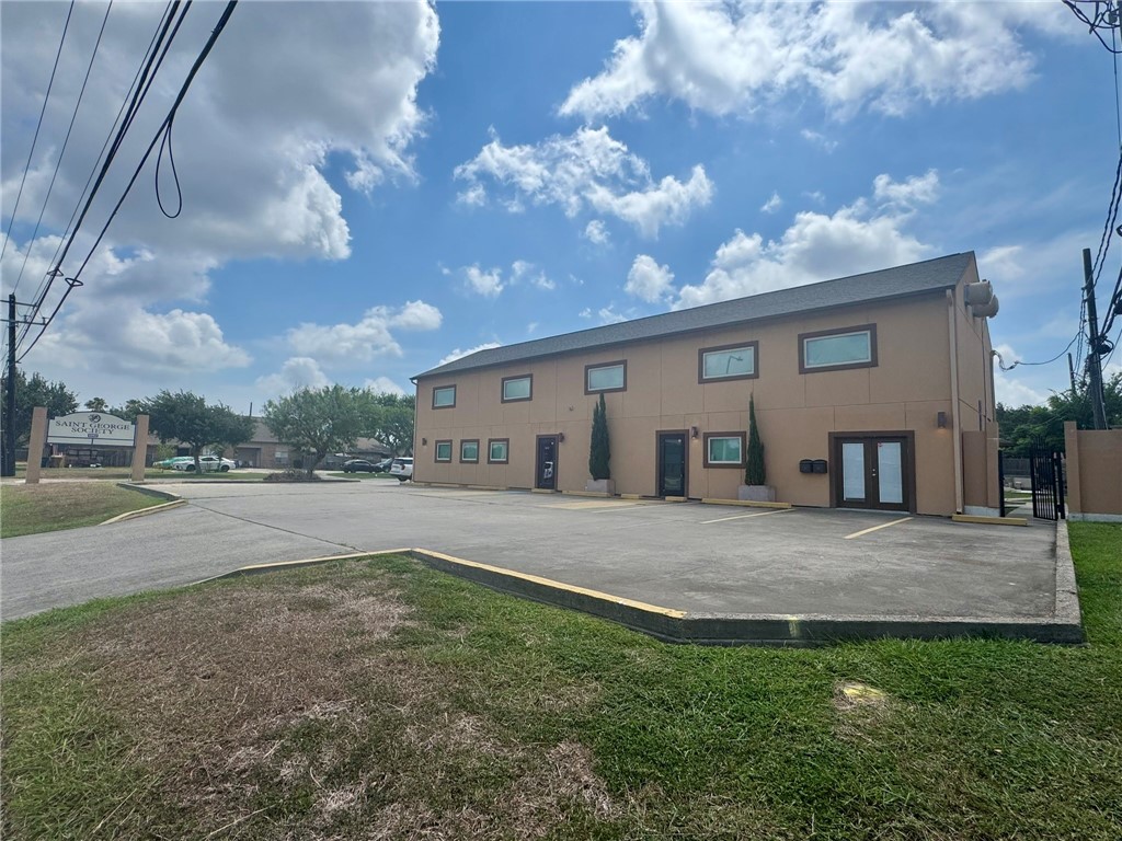 5902 Kostoryz Corpus Christi TX 78415