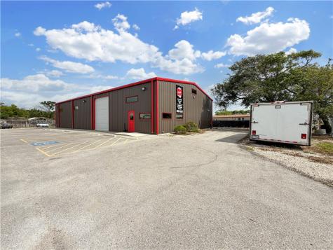 428/434 Anchor Street Corpus Christi TX 78418