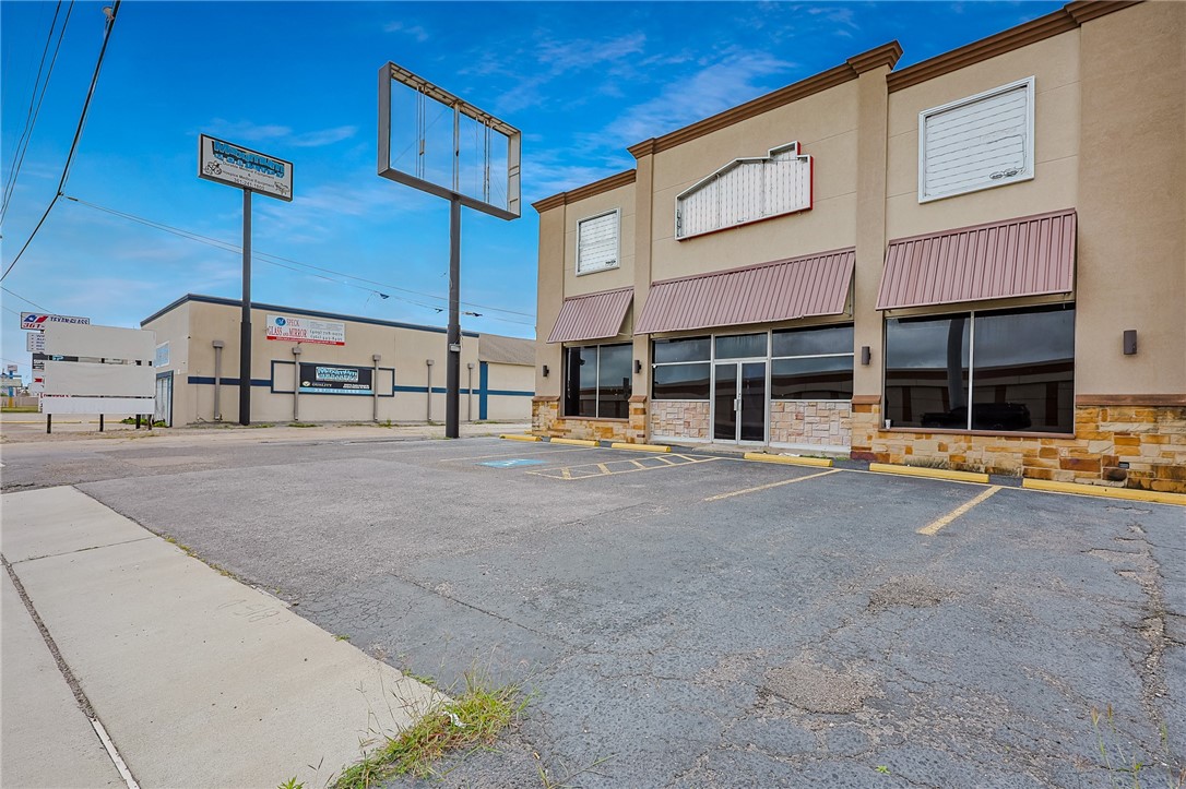 3225 S Padre Island Drive Corpus Christi TX 78415