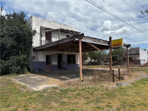 66 N Johnson Street Alice TX 78332