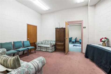 222 W Thornton Street W Three Rivers TX 78071