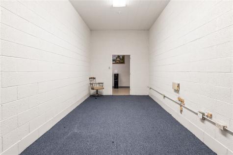 222 W Thornton Street W Three Rivers TX 78071