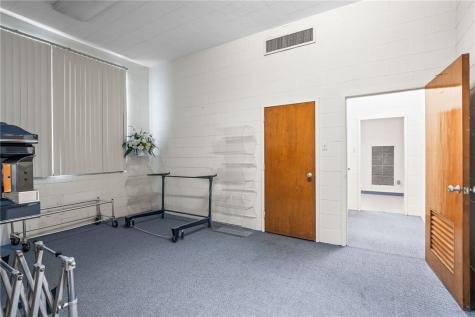 222 W Thornton Street W Three Rivers TX 78071