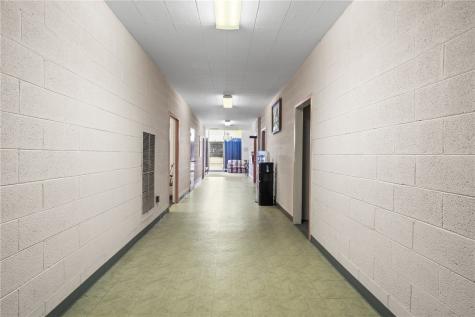 222 W Thornton Street W Three Rivers TX 78071