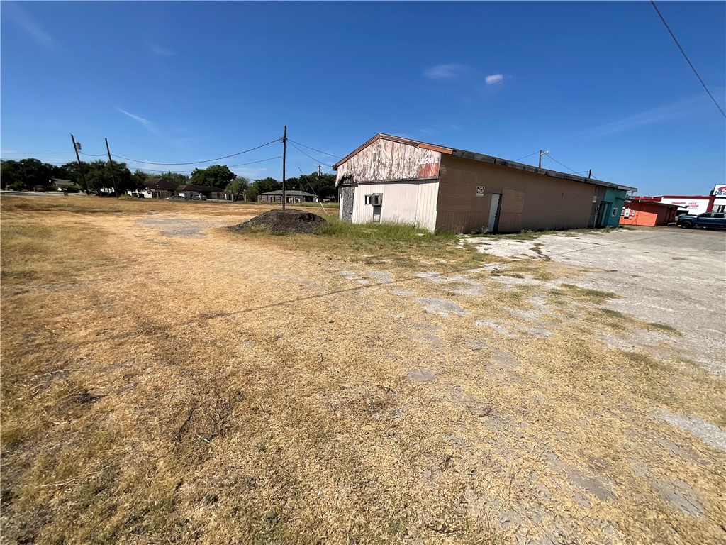 10717 Leopard Street Corpus Christi TX 78410