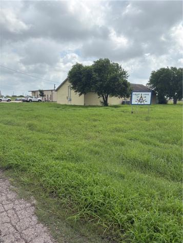 1814 Lodge Lane Corpus Christi TX 78409