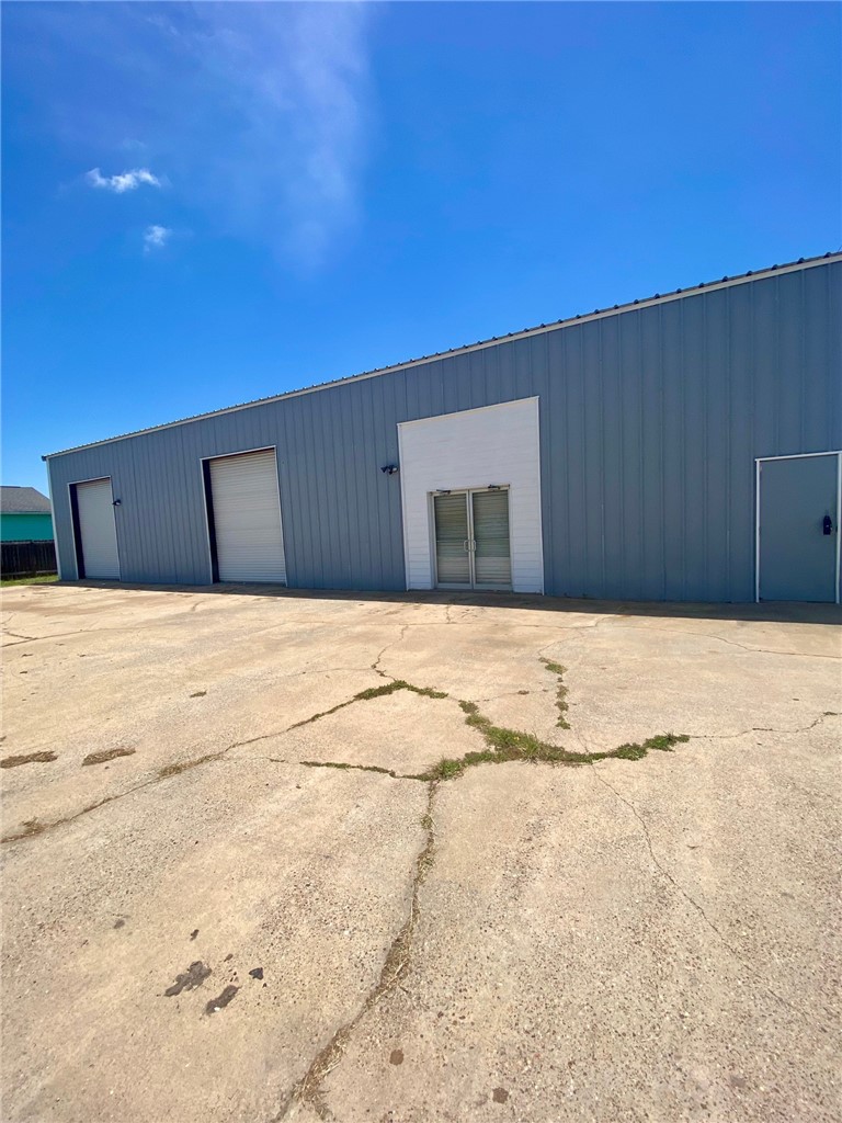 1830 Highway 35 S Rockport TX 78382