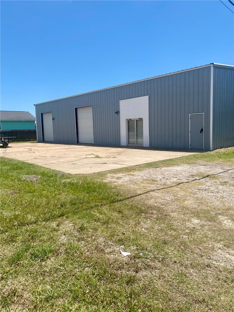 1830 Highway 35 S Rockport TX 78382