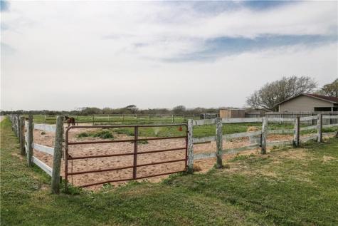 1818 Caribbean Drive Corpus Christi TX 78418