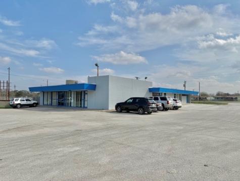 1900 S Washington Street Beeville TX 78102