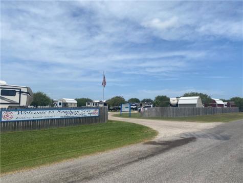 149 Old Salt Lake Road Rockport TX 78382