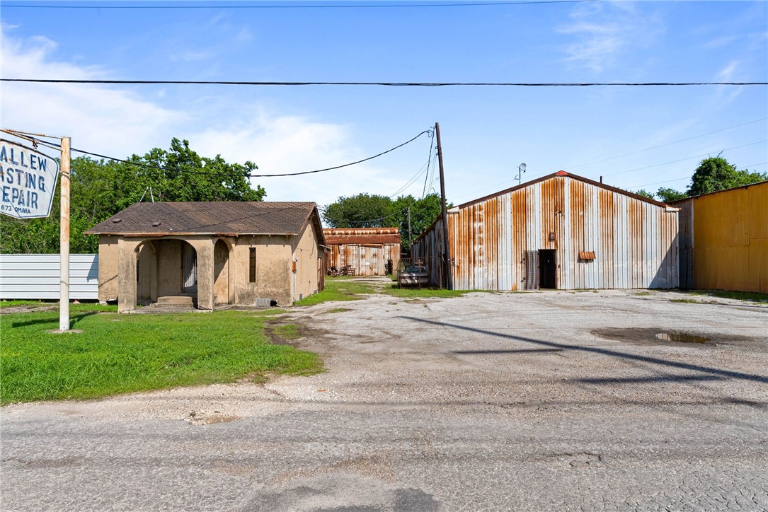 4709 Leopard Street Corpus Christi TX 78408