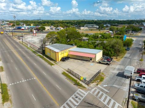 625 Rosewood Street Corpus Christi TX 78405