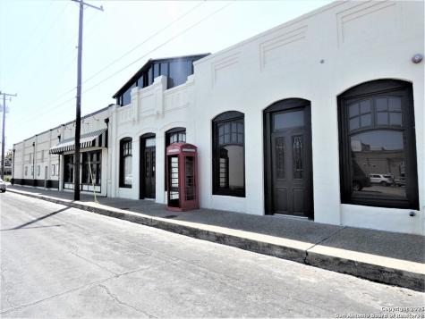 119 N Washington Street Beeville TX 78102