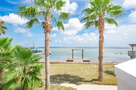 2100 E Hwy 361 Highway Aransas Pass TX 78336