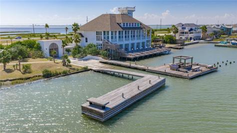 2100 E Hwy 361 Highway Aransas Pass TX 78336