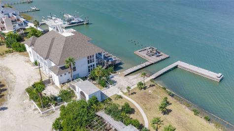 2100 E Hwy 361 Highway Aransas Pass TX 78336