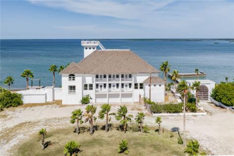 2100 E Hwy 361 Highway Aransas Pass TX 78336